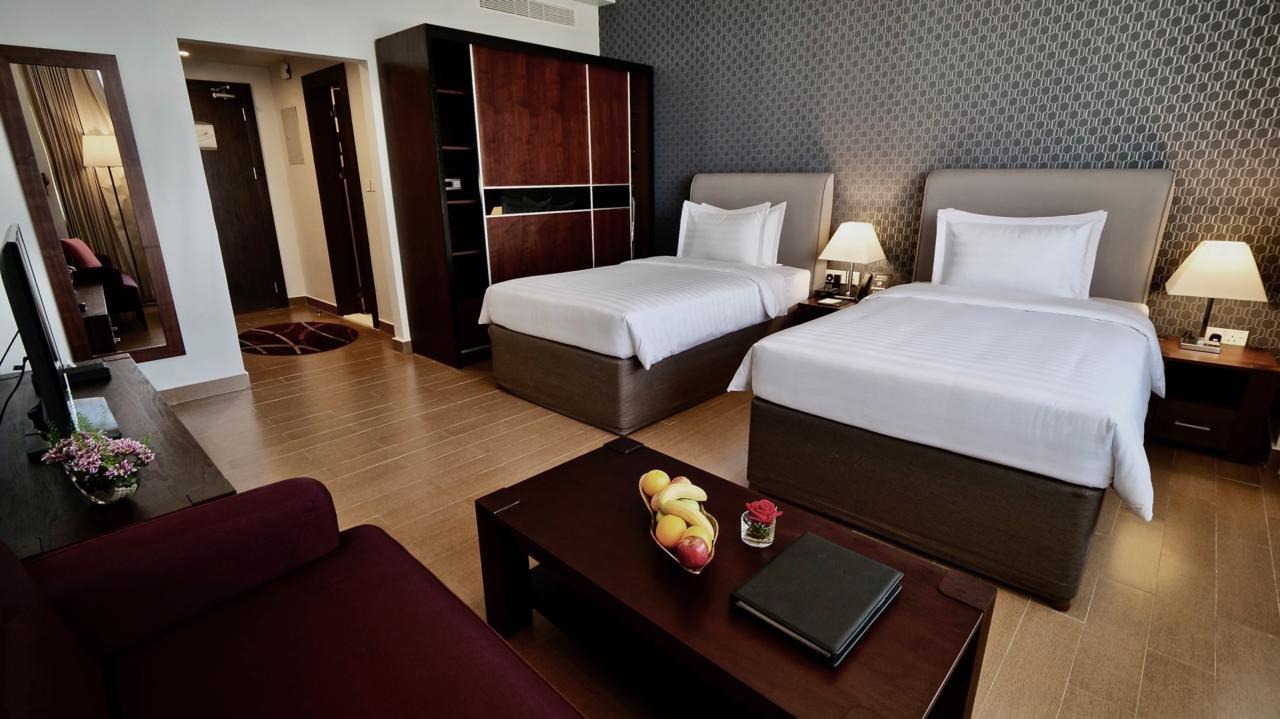 The Curve Hotel Doha Ngoại thất bức ảnh